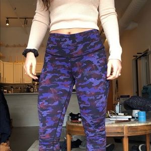 Lululemon tights.  High waisted